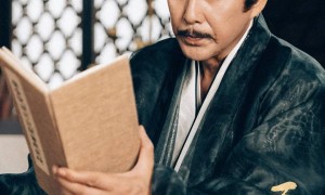 陈道明游本昌唐嫣刘诗诗，“王家卫受害者联盟”的队伍还在扩大