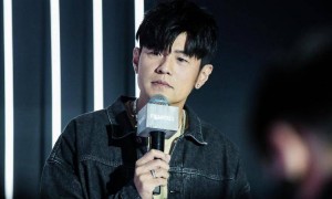 周杰伦公开喊话昔日好友，疑因超2300万元金钱纠纷反目