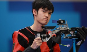 第5金!10米气步枪盛李豪破纪录夺冠 加冕巴黎奥运“双金王”