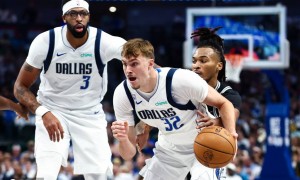 恐怖!文班40+15一战打爆两状元 弗拉格撞上新秀墙